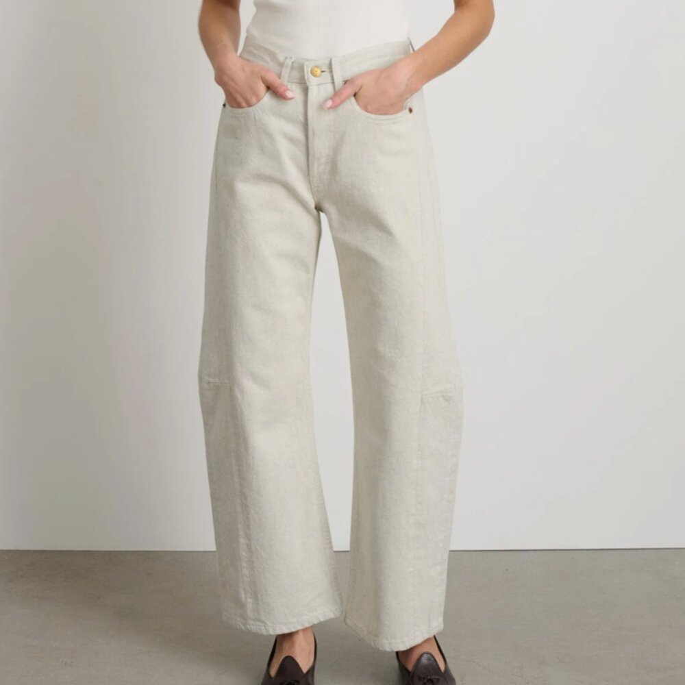 B Sides - Slim Lasso Jean in Moon Rinse - Size 29 - NWT